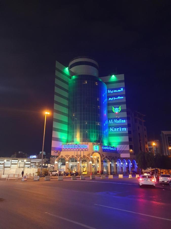 Al Madina Kareem Hotel Medina Esterno foto